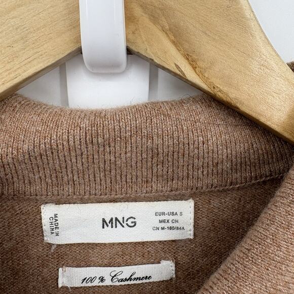 MNG Cashmere Polo Sweater Small Quiet Luxury Parisian Soft Camel Academia Retro - Picture 2 of 6